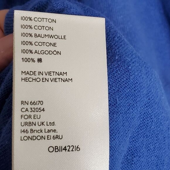 FREE PEOPLE Rubi Ripped‎ T shirt Sz XSMALL - Picture 13 of 14